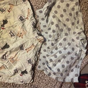 2- VS PINK HOLIDAY BOXERS